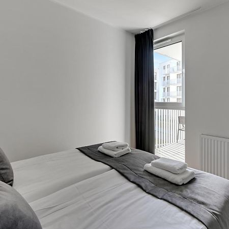 Aura 40 City Center By Downtown Apartments グダニスク 部屋 写真