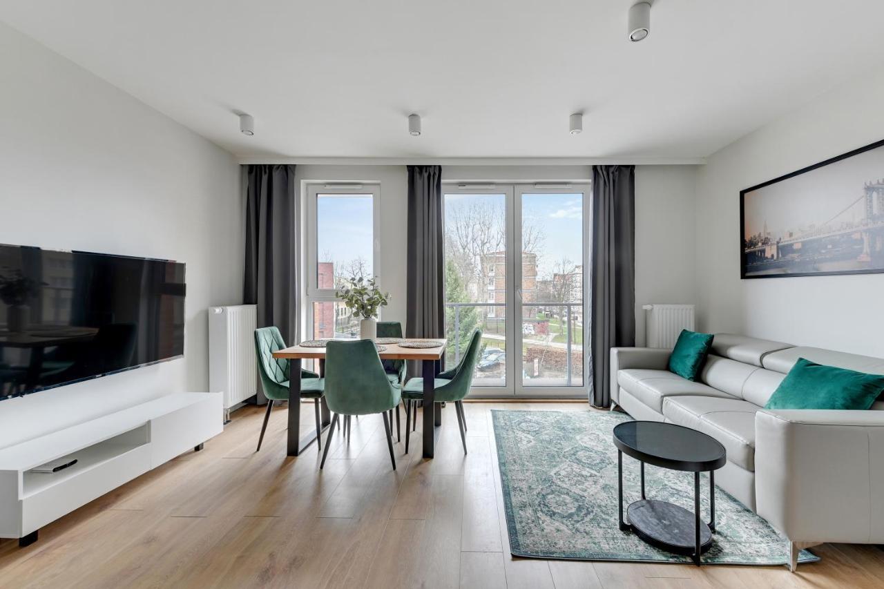 Aura 40 City Center By Downtown Apartments グダニスク エクステリア 写真