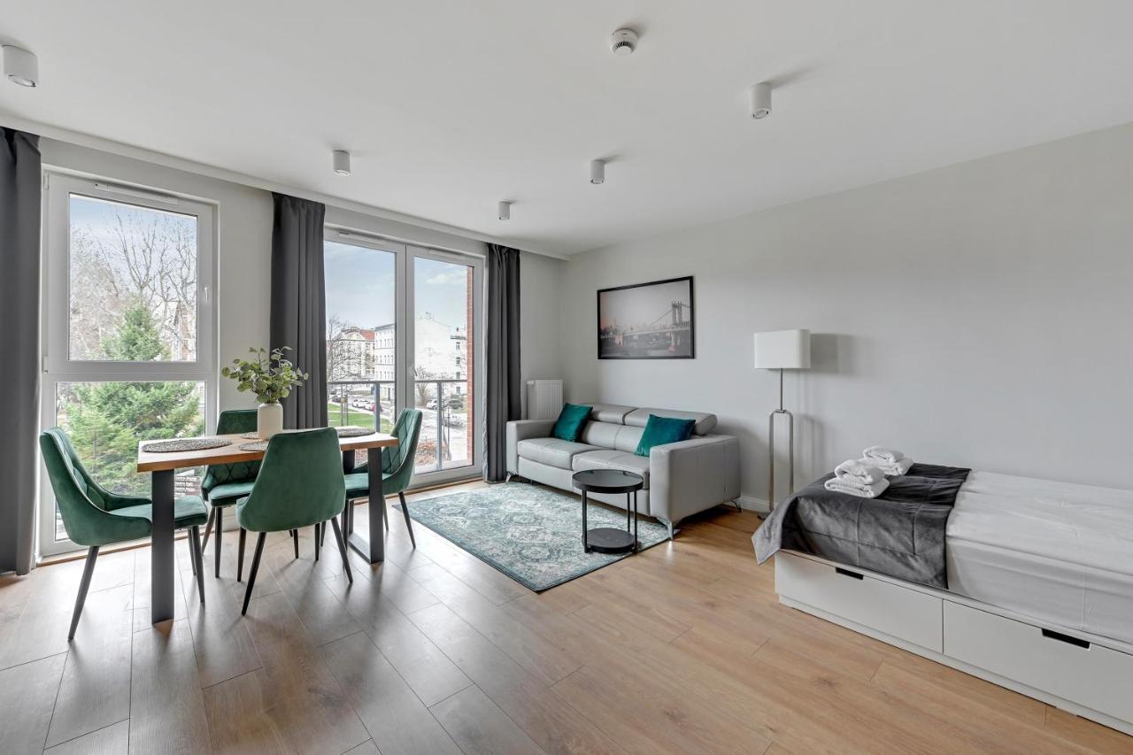 Aura 40 City Center By Downtown Apartments グダニスク エクステリア 写真