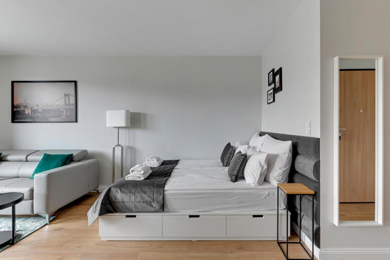 Aura 40 City Center By Downtown Apartments グダニスク エクステリア 写真