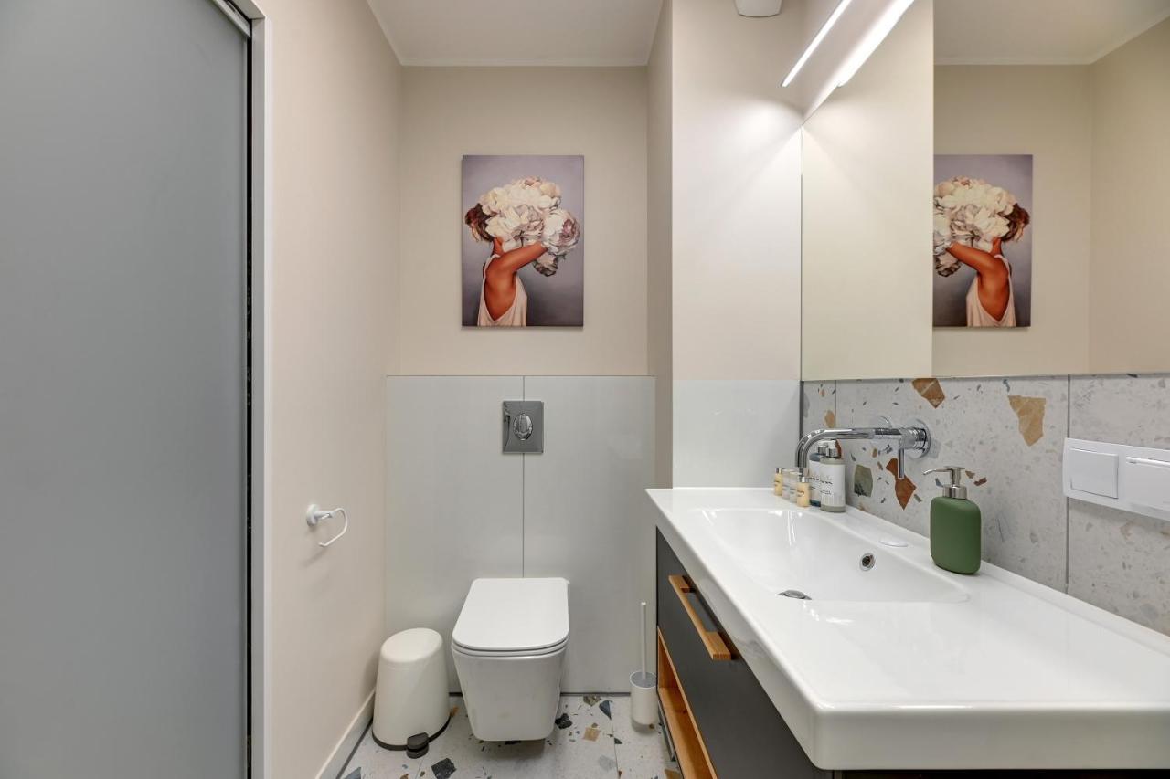 Aura 40 City Center By Downtown Apartments グダニスク エクステリア 写真